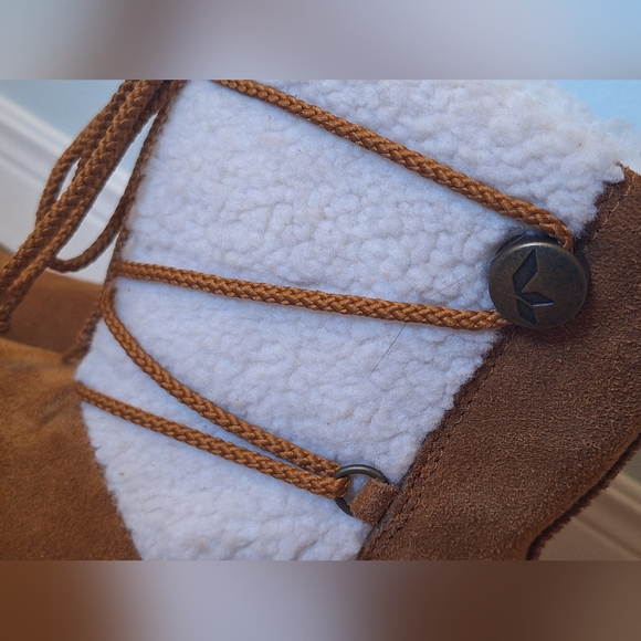 Koolaburra by UGG Michon Bootie - 9 - Picture 11 of 11